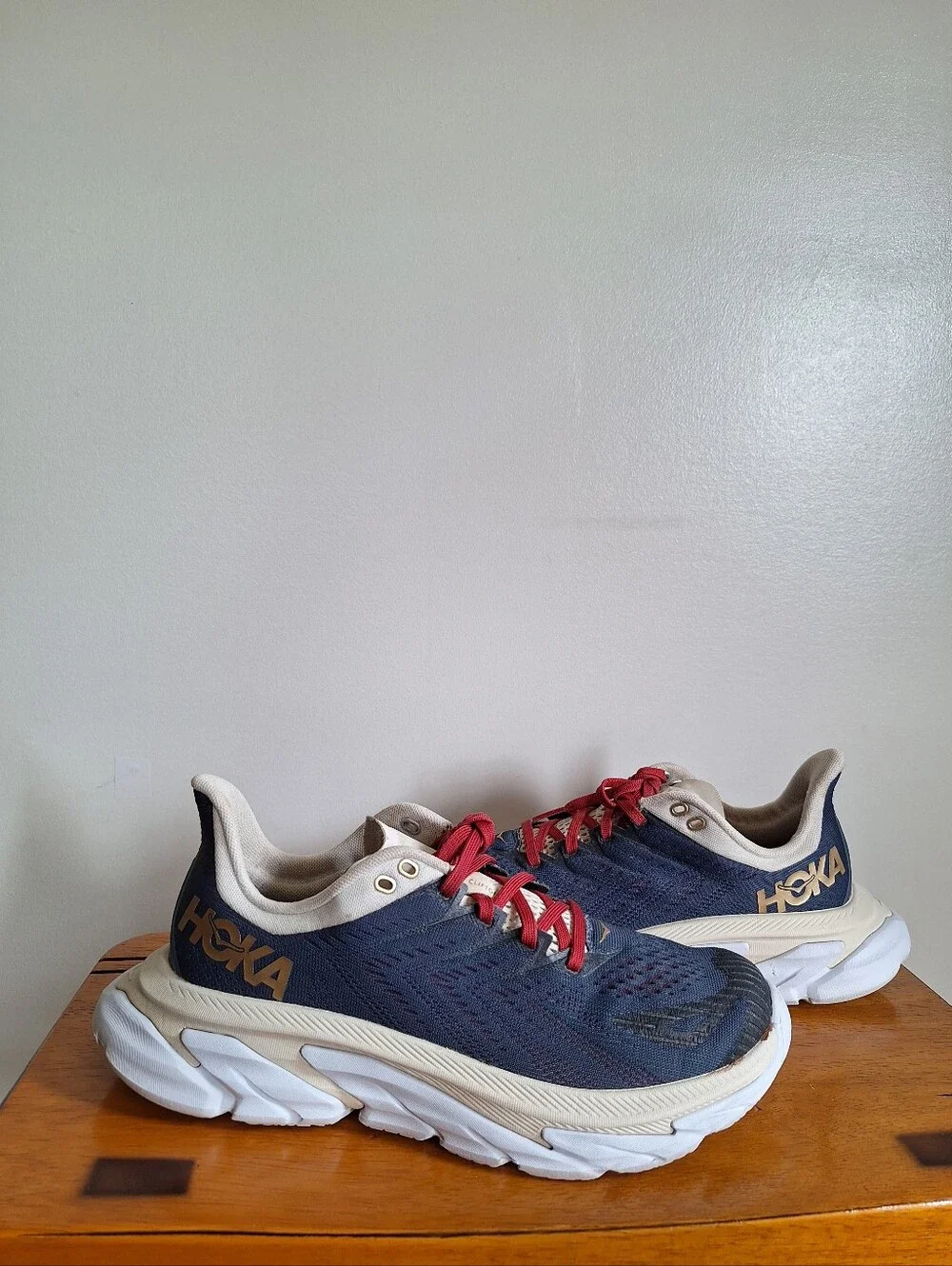 Hoka Clifton Edge Women's Vintage Indigo Size 8